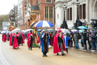 LMP-2015-298 / The Guild of Young Freemen with the Worshopful Companiy of Weavers escorting Gog and Magog in the Lord Mayor's Procession on 14th November 2015