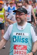 Bliss at London Marathon 2010 / Bliss at London Marathon 2010 (Photo reference 00688)
