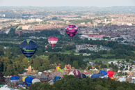 Back across Bristol (2) / Flight with Gary Davies at Bristol International Balloon Fiesta 2012