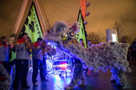 Dancing Chinese Lion / Dancing Chinese Lion in front of the London Eye on Chinese New Year's Eve