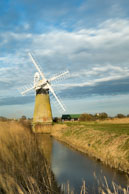 Windmill 4 / Windmill in the Norfolk broads on a spring evening