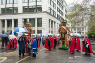 LMP-2015-096 / The Guild of Young Freemen with the Worshopful Companiy of Weavers escorting Gog and Magog in the Lord Mayor's Procession on 14th November 2015