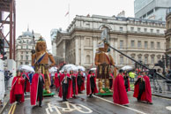 LMP-2015-178 / The Guild of Young Freemen with the Worshopful Companiy of Weavers escorting Gog and Magog in the Lord Mayor's Procession on 14th November 2015