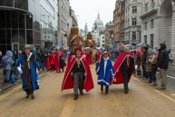 LMP-2015-250 / The Guild of Young Freemen with the Worshopful Companiy of Weavers escorting Gog and Magog in the Lord Mayor's Procession on 14th November 2015