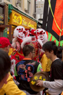 Chinese Lion (I) / Chinese Lion visiting one of the chinese business to bless it
